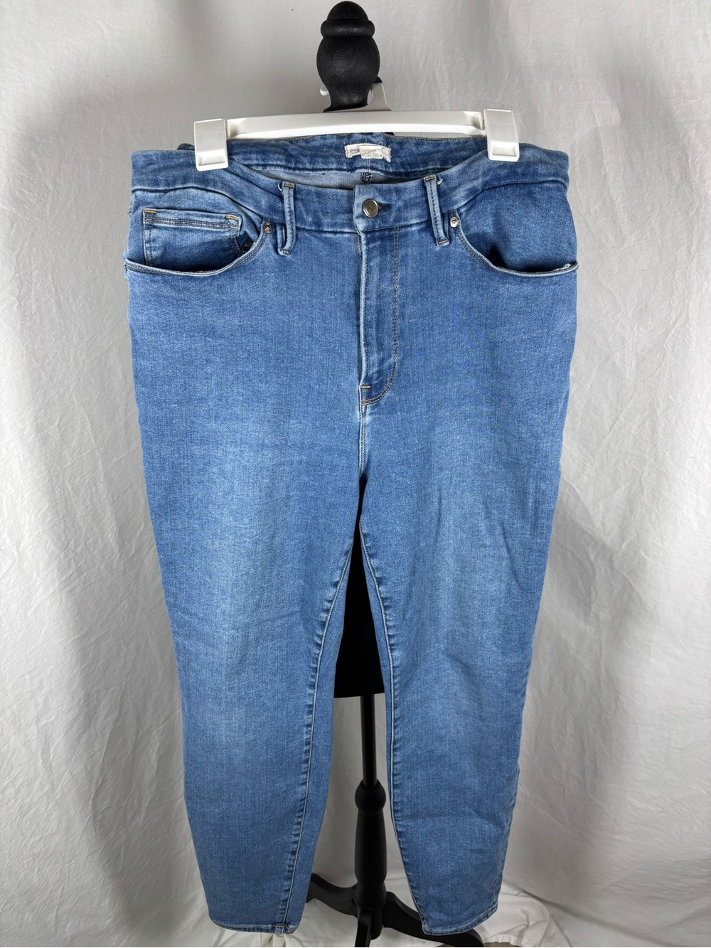 Good American Always Fits Good Legs Skinny Jeans size 14-16